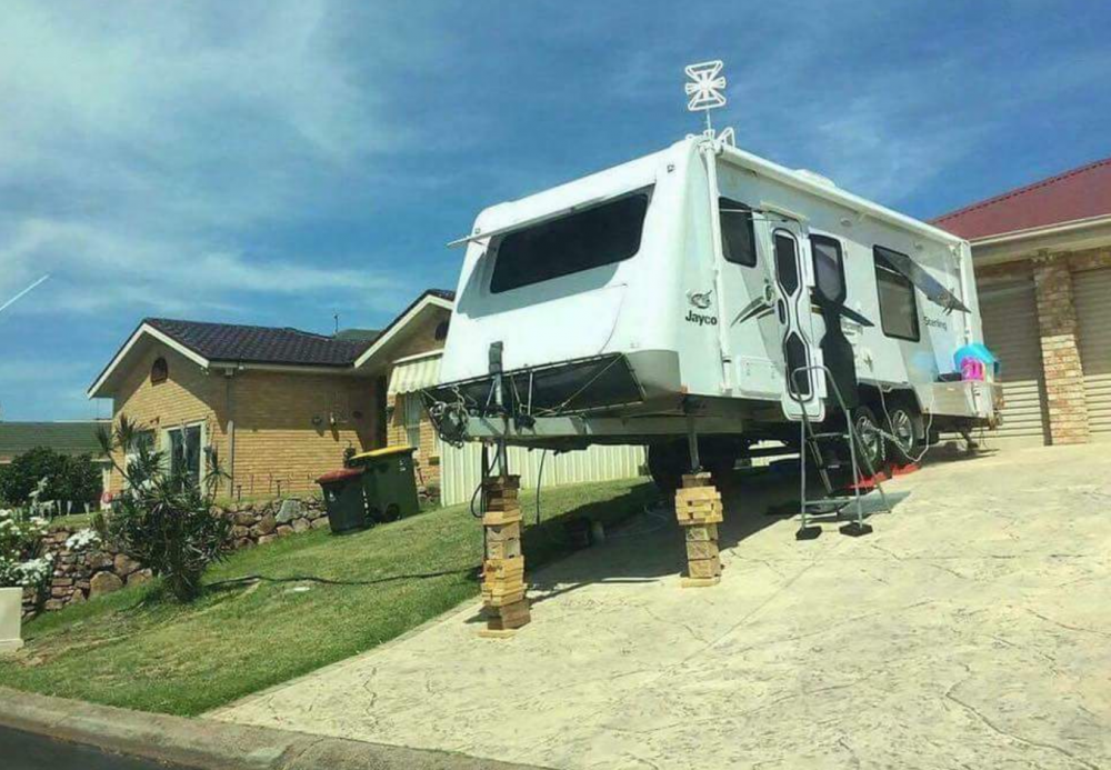 Levelling a Caravan